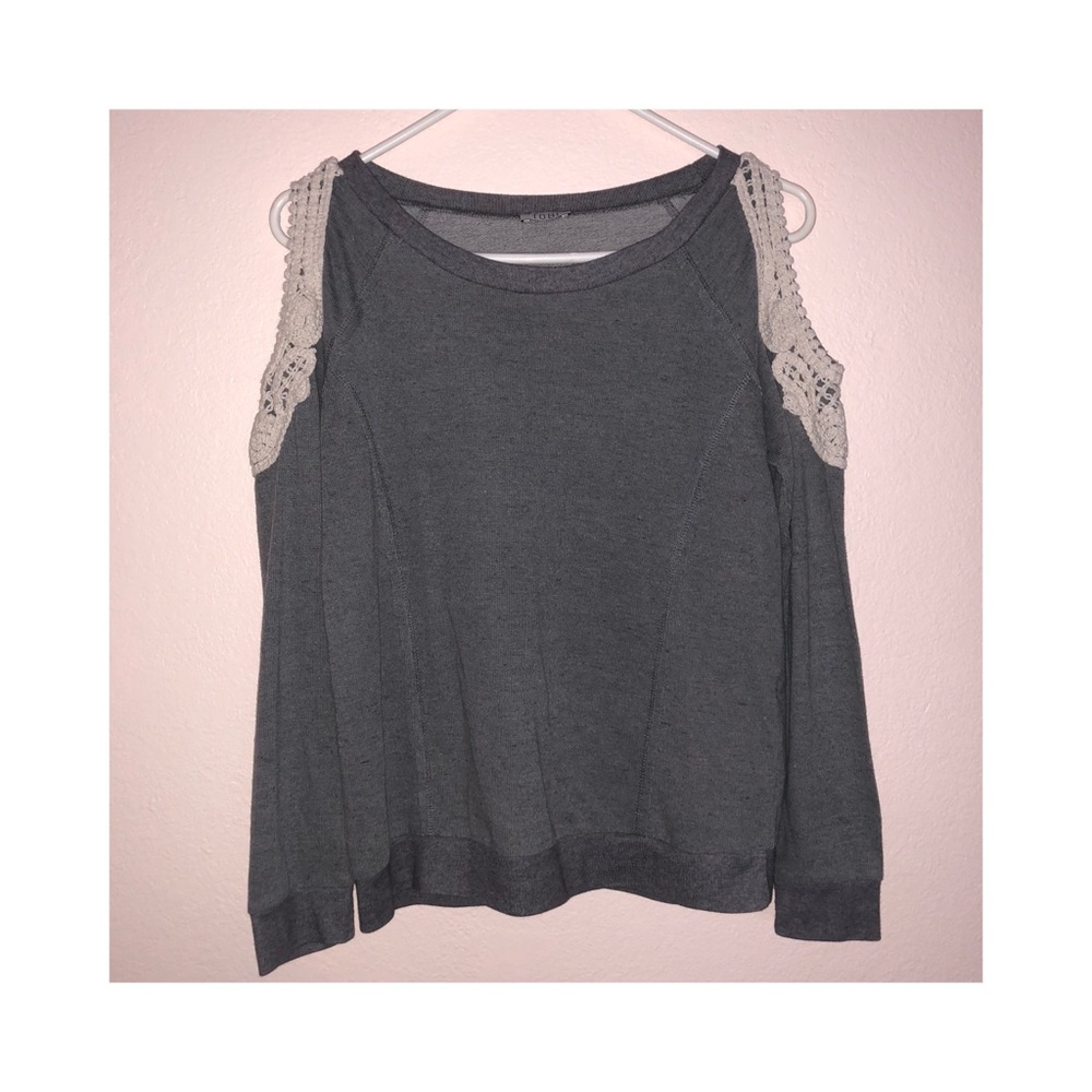 Sweatshirt with cut out shoulders (Grey)